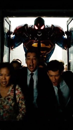 SUPERMAN Turns into a Real-Life Hero! Saves Dozens from a Deadly Bus Crash 🆘