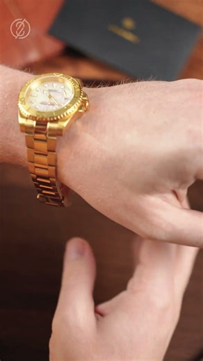 The Gold Pearl is our take on a maritime classic.