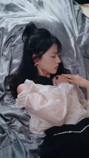 57K views · 966 reactions | ▶️Divorce Interrupted By Bullet Comments Watch more：https://website.kalostv.com/share/middle/hvabq2vlrxsq51yw5htl3udb ➡️Nina Shire loved Xavier while married to Hades Quinn for convenience. However, when she tried to divorce Hades, bullet comments told her not to do that, or she'd die tragically. Finally, she discovered Xavier's true colors and found everlasting love with Hades.⬅️ #kalostv #drama #sweet #romance #chinesedrama | ClipTales | Facebook