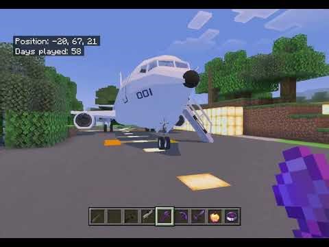 Minecraft Bedrock with mods! Mods in description!