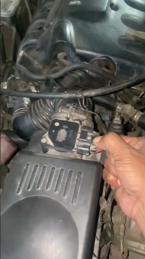 Mass Air Flow Sensor Connector Removing!
