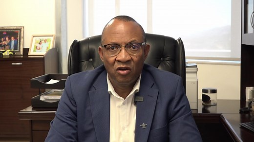 Airlink introduces second daily flight between Walvis Bay and Johannesburg By: Hertha Ekandjo Air Connect Namibia has announced Airlink’s second daily flight connecting Walvis Bay to Johannesburg, which started on the 4th of July 2025. Airlink’s route expansion connects Walvis Bay International Airport and Johannesburg OR Tambo International Airport (JNB). The Namibia Airports Company, chief executive officer, Bisey /Uirab said the expansion will make it easier for those flying between Walvis Ba