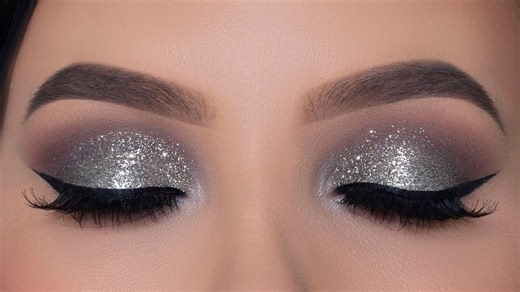 Date Night Makeup: Classic Silver Smokey Eyes