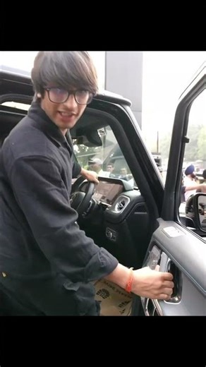 Gade kaha hai #souravjoshivlogs #piyushjoshi #souravjoshi #piyushjoshivlogs #tranding #vlog