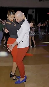 ➡️ Dicen que Ataca y la Alemana son la mejor pareja de #bachata del MUNDO! 🤩 👉 Lo son para tí❓ #SangreBachatera | SangreBachatera