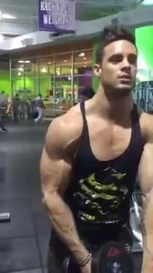 Logan Franklin chasing that unforgiving delt burn... nothing quite like it :D Do you stop when you cant lift the weight anymore or when the lactic acid build up is too much? The mind always gives out before the body, mental conditioning is just as important as physical ;) Featured in the black taperback and camo training pants! -> strongliftwear.com | Strong Liftwear