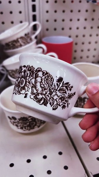 Random Thrift Haul: Vintage Glassware Finds