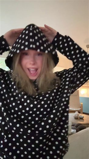 louise (@jensonbuttonenthusiast)s videor med Mad Again - BunnaB