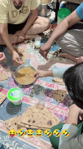 #13 منٹ رہ گئے ہیں جلدی اٹھو #🤣😂😝🤣😂😝😁😁 #salemtypati #Funyyvideo #شورے Tiktok For You Pay Trending Videos All Friend Request Me Videos