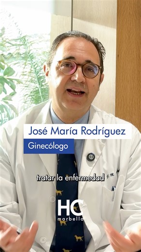 ℹ👉 El tratamiento médico de la #endometriosis es el de primera elección. Hasta ahora se han utilizado anticonceptivos hormonales con buena respuesta y tolerancia. Actualmente nuevos tratamientos como los inhibidores selectivos de los receptores de estrógenos y progesterona abren nuevas puertas para el tratamiento de aquellas mujeres que quieren preservar su fertilidad. La cirugía se reserva solo para casos y momentos determinados y, por supuesto, debe ser realizada por cirujanos especializados.