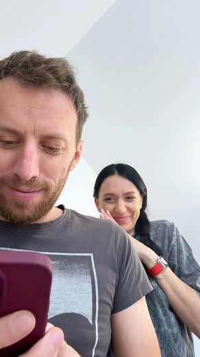 Be the Houdini of awkward moments 😂 | Alex&Annet