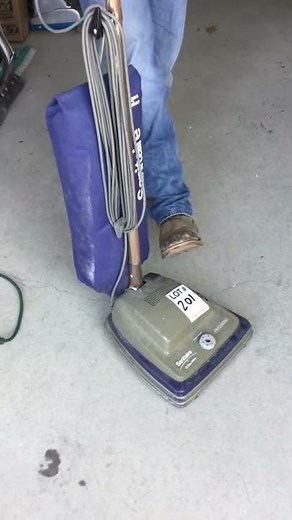 ELECTROLUX Sanitaire Commercial Vaccum Cleaner