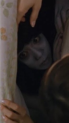 DEFTOM (デフトム) on Instagram: "Kayako. One of the most terrifying ghosts in J-horror. Ju-On: The Grudge Takashi Shimizu, 2002 #japanesefilm #japanesecinema #jhorror #cinéma"
