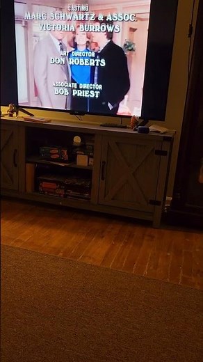 threes a crowd ending credits on nick at nite 📺