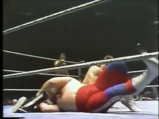 Tito Santana & Ivan Putski vs WWF Tag Team Champions Johnny & Jerry Valiant 10/22/1979