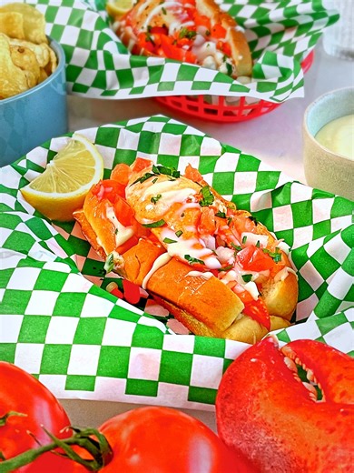 11K views · 45 reactions | Summer's heating up 掠, so cool down with a...