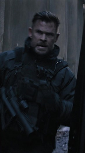 16K views · 324 reactions | Behind The Scene (Extraction 2) #behindthescenes #extraction #Extraction2 #Netflix #chrishemsworth #moviereview | Behind The Scene | Facebook