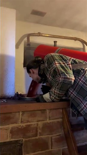 From grapes to grappa - traditional distillation 🍇