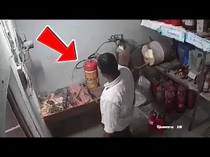 😱FIRE EXTINGUISHER REPAIR ACCIDENT