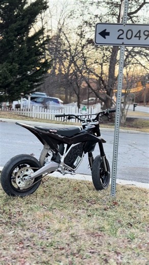 Mini Ultra EBike Review: Surron vs. Talaria