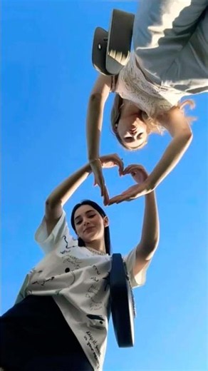 Pics to try with your bsf #pictures #inspo #bestfriend #fyp #viral #aesthetic #summer