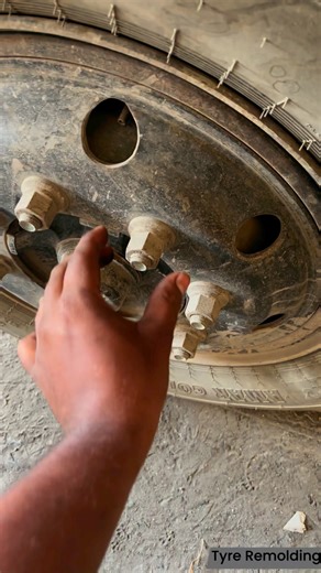 6M views · 10K reactions | Technogia  #tyre #storefront #videograms #lionimpactwrench #reelschallenge | Tyre Remolding | Facebook