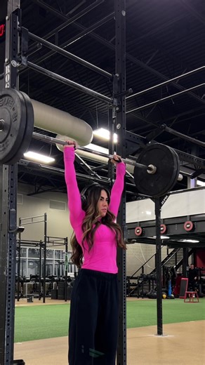 Effective Shoulder Workouts: Lateral and Rear Delt Flys