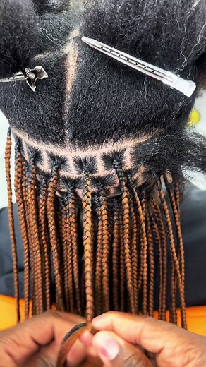 Small Waist Length Knotless Braids Ideas