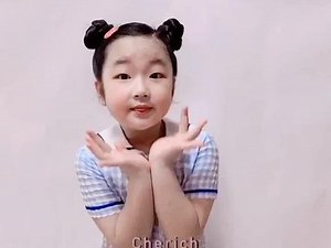 这么好玩的《swagger》表情舞我们也来挑战一下😀 #swagger 挑战#手势舞 #可爱@叶晶晶