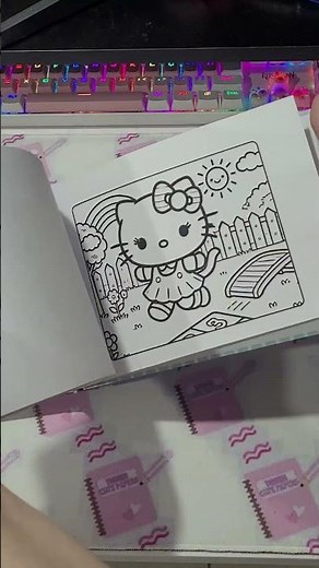 LIVRO DE COLORIR HELLO KITTY CAPA DURA 50 DESENHOS