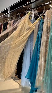 10K views · 269 reactions | Vestidos de gala da New Feeling com...