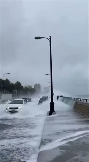 BREAKING NEWS Giant Wave Slams Coastline AI Simulation