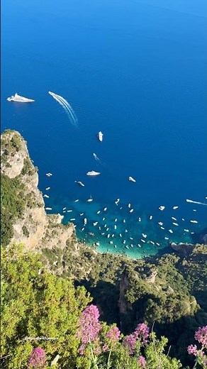 Capri, Italy 🇮🇹 The Most Beautiful Island in Italy? #capri #italy #travelitaly #islandlife