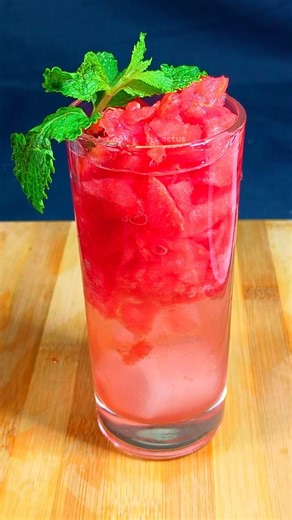 This Watermelon Juice is So Refreshing 🍉🥤🔥 #Shorts #asmr