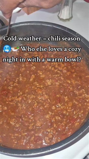 #ChiliSeason #CozyVibes #FallCooking #ComfortFood #ColdWeatherEats