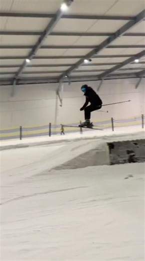 Wenn dein Freund sagt er kann nicht so gut Skifahren #fun #viralvideo #skiing #winter #edit #foryou