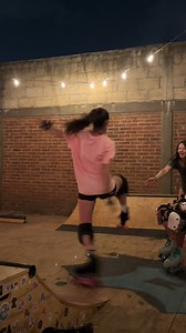 Ni yo sé cómo sobrevivi a eso 😂 #patines #rollerskating #funny | skate