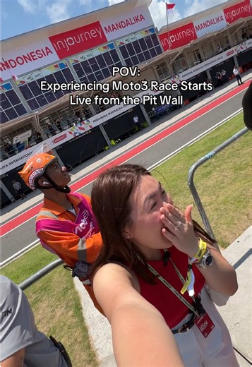 What a dream come true! Watching Moto3 race start live from the pit wall 🏍️💨 #IndonesianGP @MotoGP™
