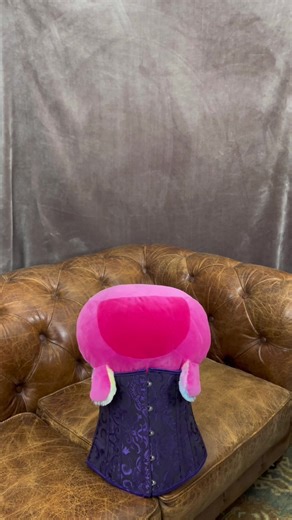 Distinguishing Between Ostrich and Emu: A Comparative Guide