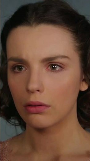 Пристыдила подругу, сериал «Красная королева».
