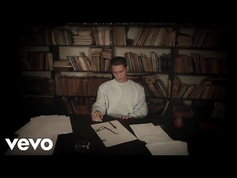 Canserbero - Estupida Historia de Amor (Music Video) ft. Apache