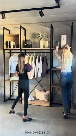Visual Merchandising Displays for Clothes #retaildesign #retailinterior #visualmerchandising