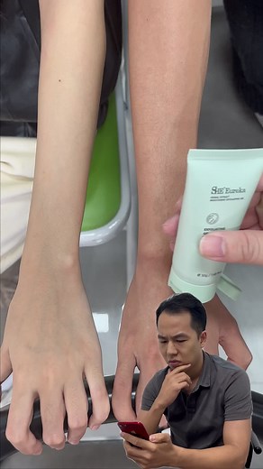 ต่ออายุและกู้ภัย! ขอบคุณเจลขัดผิว SHE Eureka สัมผัสประสบการณ์การทำความสะอาดที่มองเห็นได้ บวกกับการฟอกสีฟันและความกระจ่างใสในแอปพลิเคชันเดียว ทุกเพศ สำหรับทุกสภาพผิว #skincare #sheeureka #exfoliating #exfoliate #tiktokshopcrossborder_seasales #ikTOKSpringlntoBeauty #beautytok 496