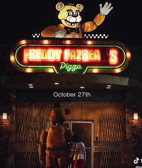 Exploring Five Nights at Freddy's Pizzeria in Real Life