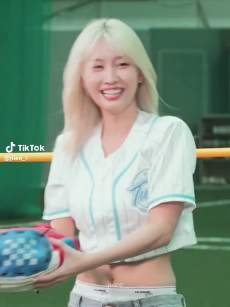 Momo Twice: Dancing Pop Sensation | Twice Members Videos