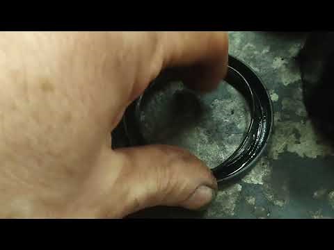 2008 Toyota Rav4 Rear Pinion Seal Replacement