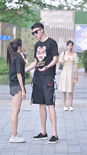 Lesbian Chinese Douyin Chengdu Kiss