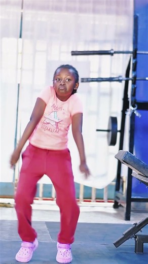Zuri on the afrobeat #dance