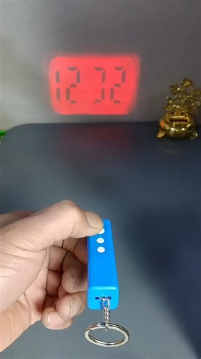 Mini Projection Clock – Smart Time Display Gadget ⏰✨#MiniProjectionClock#foryou