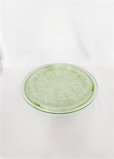 Jeannette Glass Wheat and Scroll Uranium Footed Cake Plate (imperfect) - Etsy
